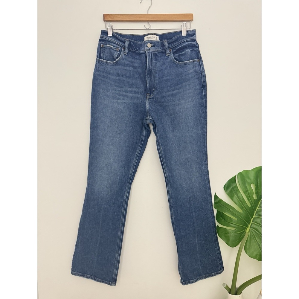 Abercrombie & Fitch The 70s Vintage Flare Ultra High Rise Jeans‎ Womens 30/10R